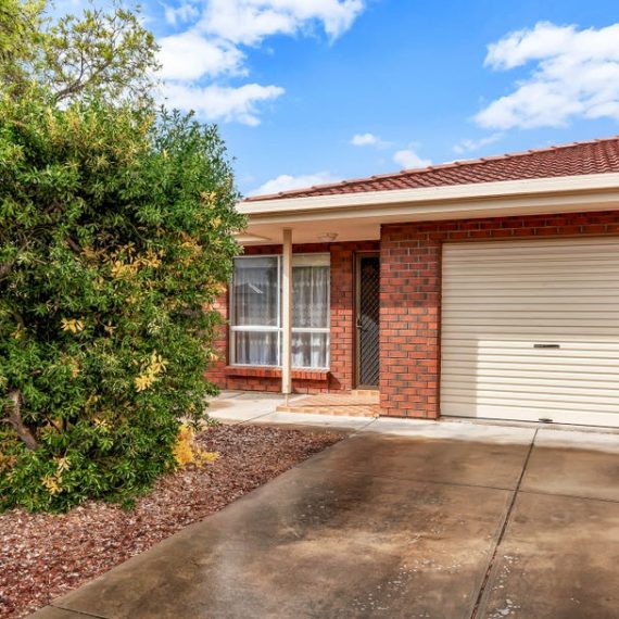 32 & 32a Cresdee Road, Campbelltown, SA 5074